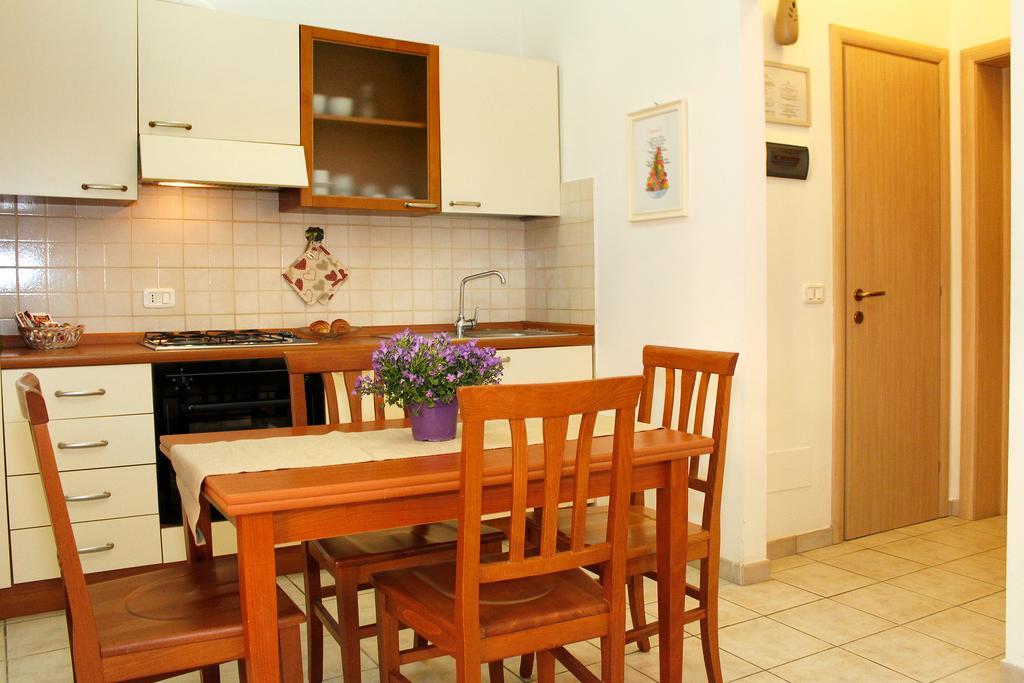 קסטליונה דלה פסקאיה Residence Teclini מראה חיצוני תמונה